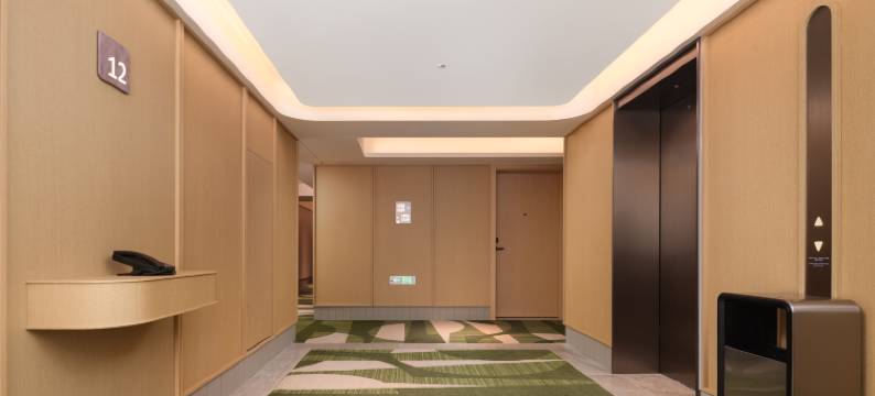 深圳罗湖口岸希尔顿花园酒店图片