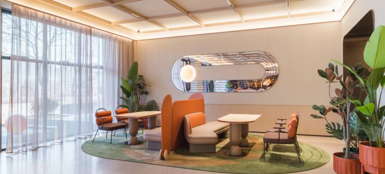 桔子酒店(北京西站六里桥地铁站店)图片