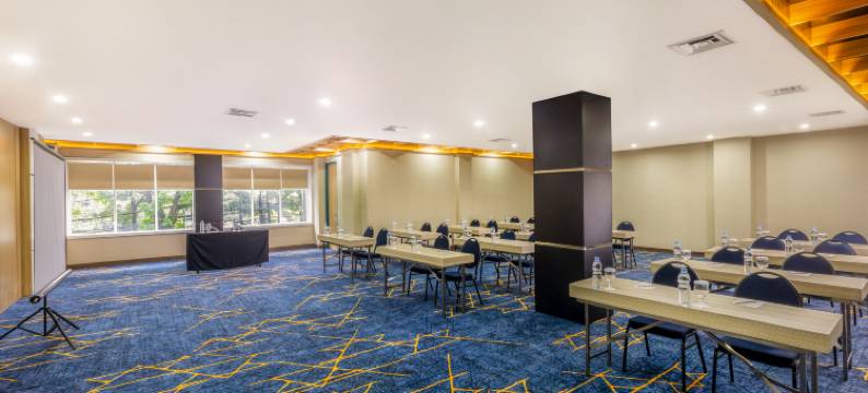 贝斯特韦斯特万隆塞提亚布迪(Best Western Setiabudhi Bandung)图片
