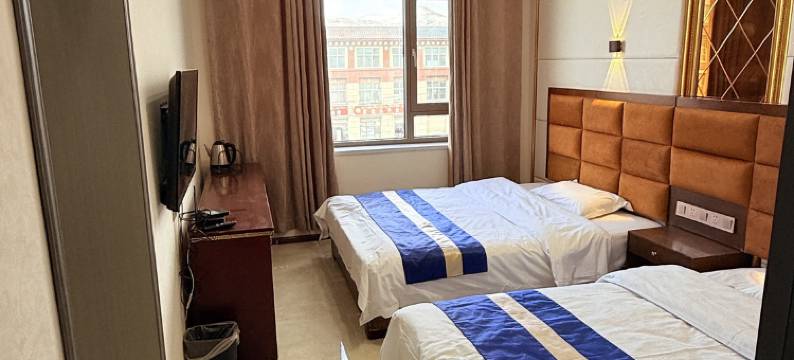 达日大酒店图片