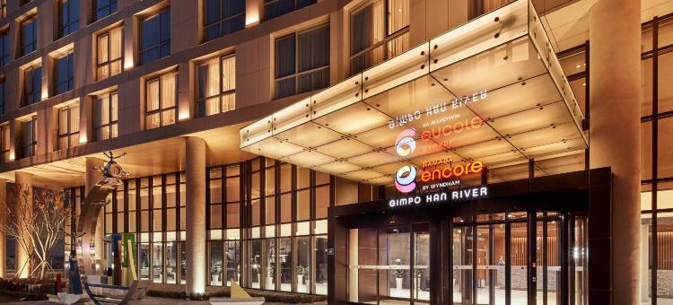 金浦汉江华美达安可温德姆酒店(Ramada Encore by Wyndham Gimpo HAN River Hotel)图片