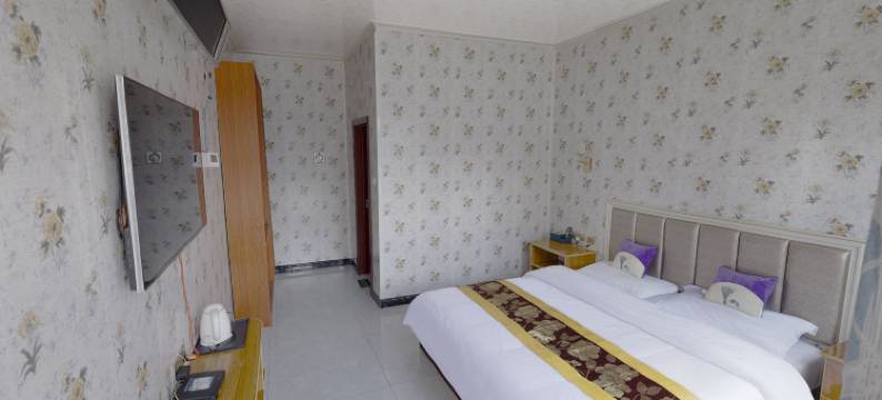 那拉提荣强农家乐图片