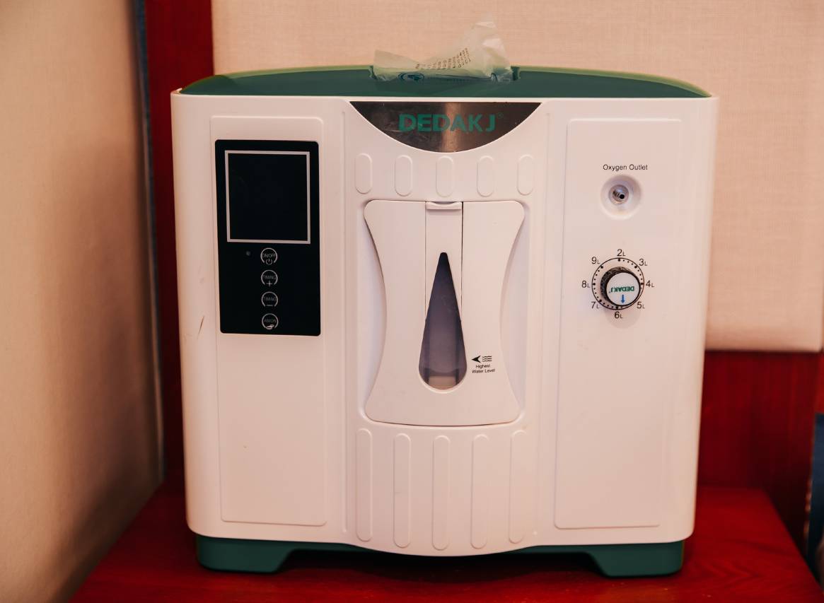 盛方大酒店(左贡店)图片