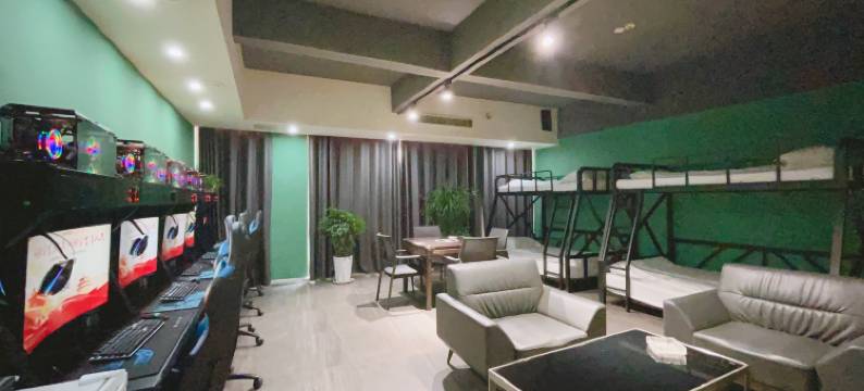 追风电竞酒店(临颍中心汽车站店)图片