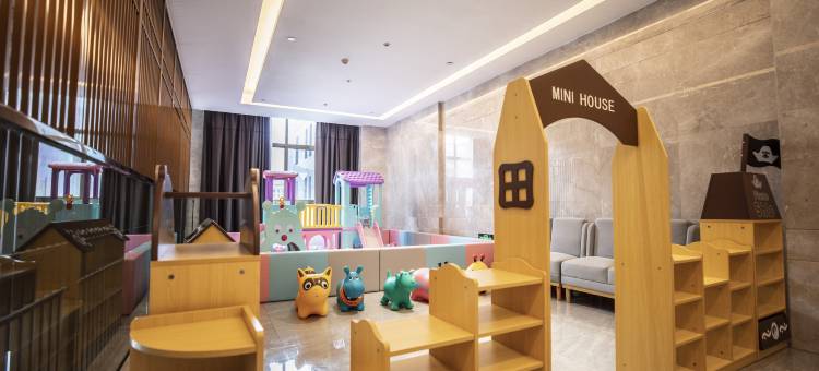 瑞志酒店(临沧高新技术产业开发区高铁站店)图片