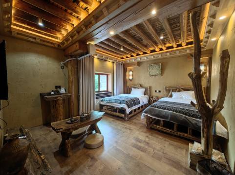 巴塘一牧奢野民宿