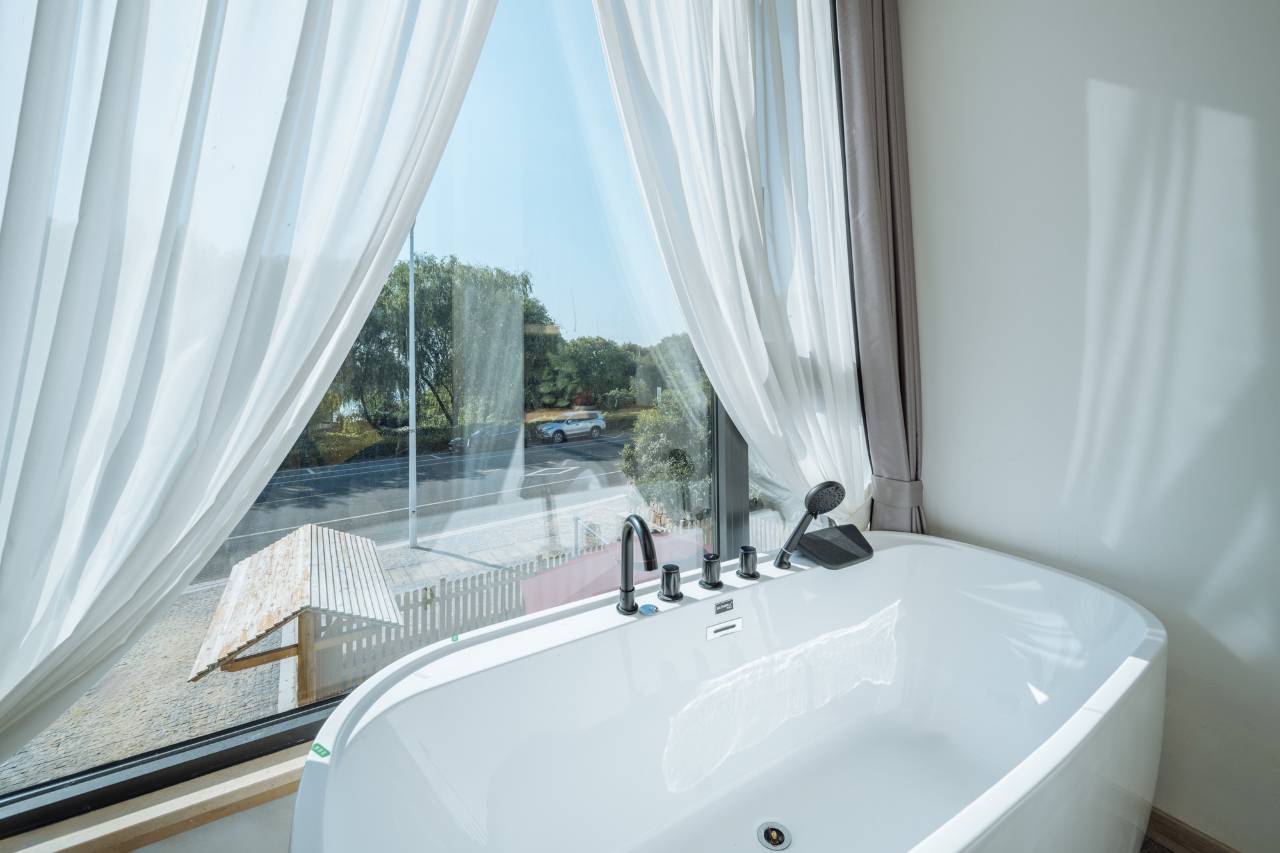 花筑·苏州依山依水民宿(太湖西山岛风景区店)图片