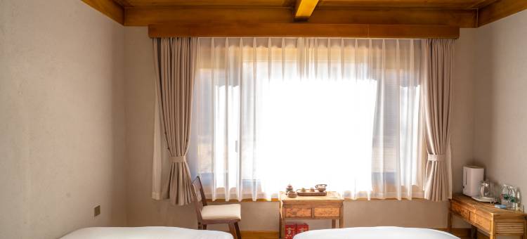 八美索南田园图片