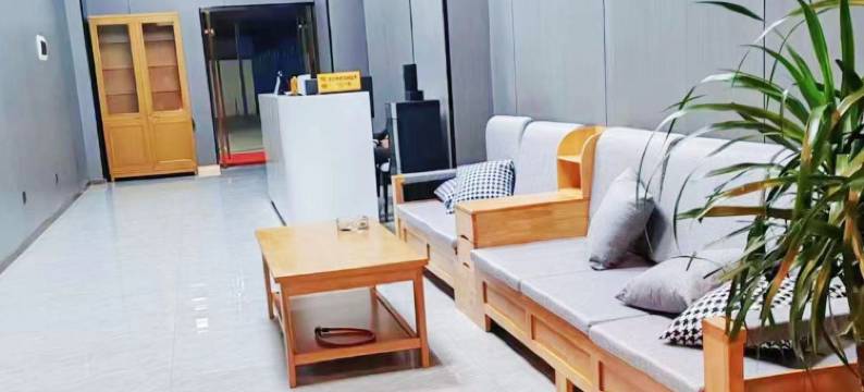 瑞丽凯逸大酒店图片