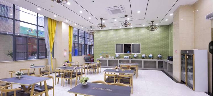 格林豪泰智选酒店(临高车站店)图片