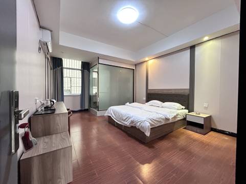 南宁富宁公寓(吴圩机场店)