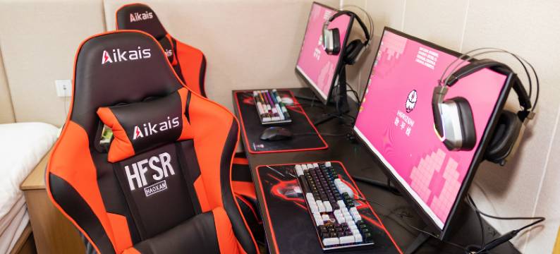 地平线电竞酒店(上海彭浦新村地铁站店)图片