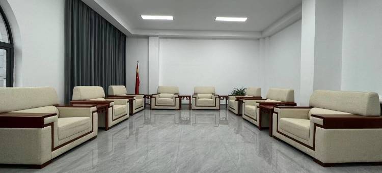 宾呈国际酒店(庐山高铁站中华贤母园店)图片
