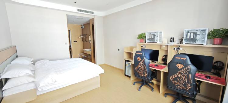 鑫家电竞酒店图片