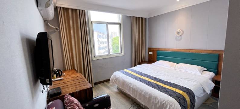 都市趣尚宾馆(共青城大泽泰时代广场店)图片