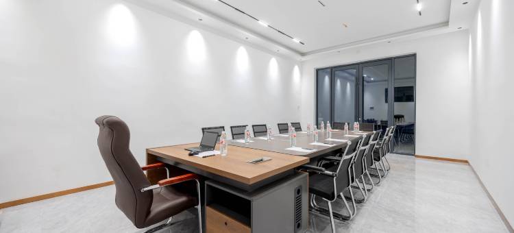 巩留景枫万豪酒店(人民广场店)图片