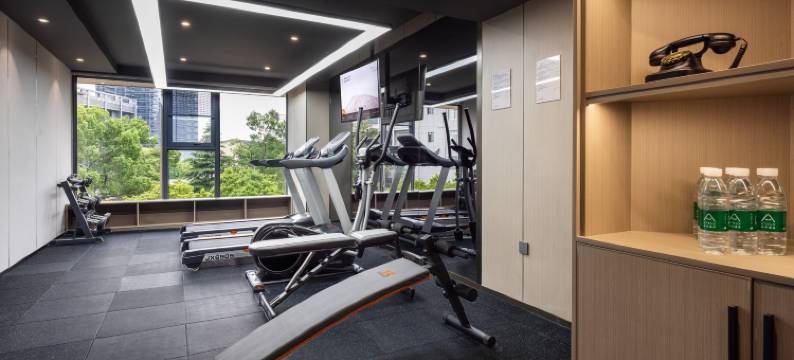 长沙站万家丽中路亚朵X酒店图片