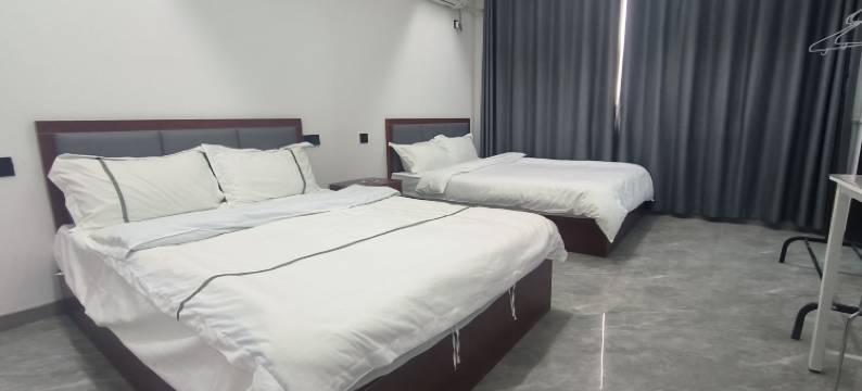 山雨来民宿(巩留湿地公园店)图片