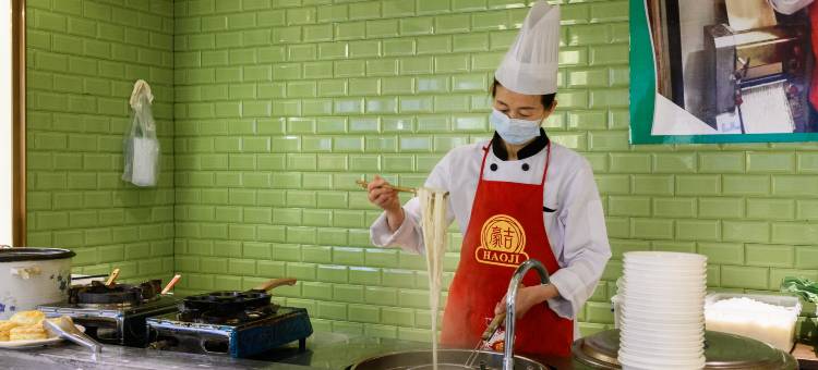 世纪大酒店(岳池火车站人民法院店)图片