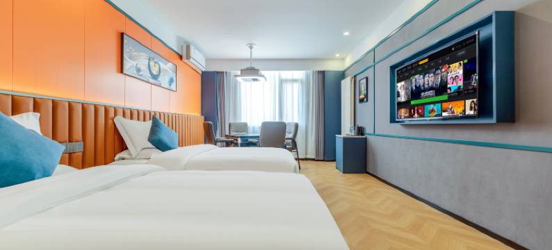 依凡酒店(秦隆步行街店)图片