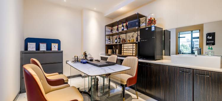 蒙自柏漫酒店图片