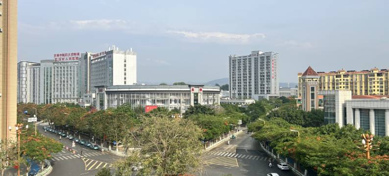 开尚·君宜酒店(凤凰森林公园店)图片