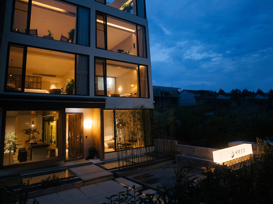 朴墅·Rustic侘寂风轻奢度假美宿(缙云仙都景区轩辕街店)