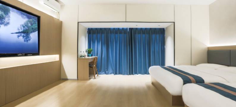 逗号酒店(经开万达广场高铁站店)图片