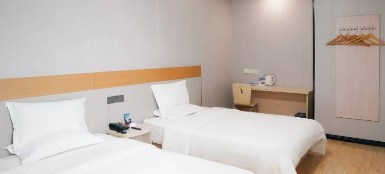 7天连锁酒店(石家庄开发区天山大街学苑路店)图片