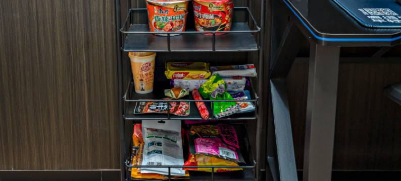 卡尔竞界电竞酒店(湛江北站鼎盛广场店)图片