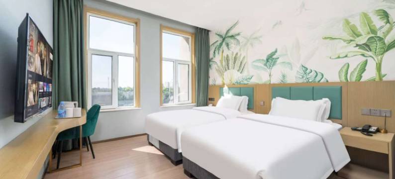 蓝晶商务酒店(宁津德百广场新一中店)图片