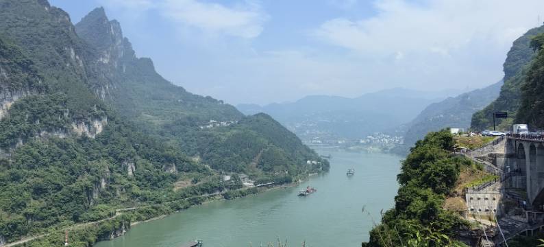 梦娇民宿(三峡人家景区店)图片