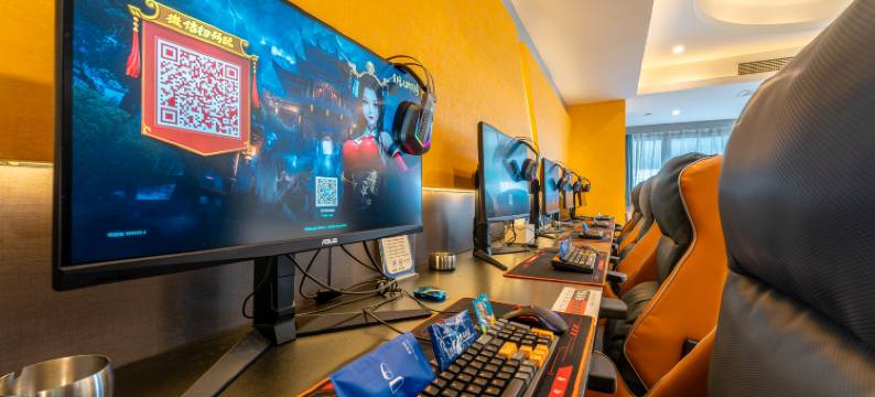 网鱼电竞酒店(武汉循礼门地铁站友谊路店)图片