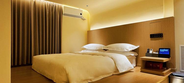 云居美学酒店(摩尔城店)图片