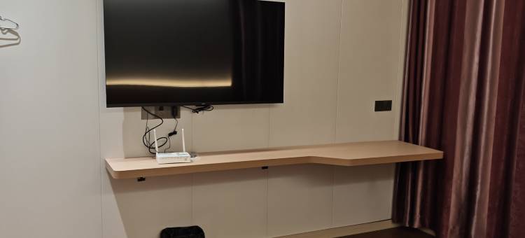 焦作宏焱风格酒店图片