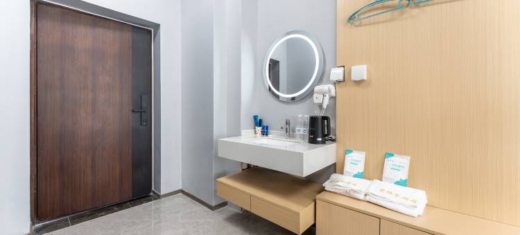 爱语家影院酒店(聊城建设路店)图片