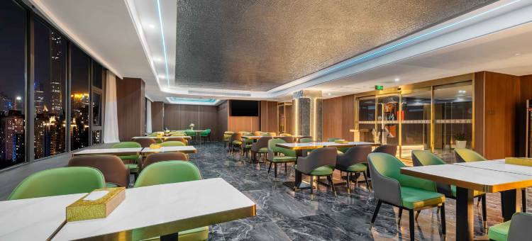 逸柏国际酒店(固始县政府根亲文化园店)图片