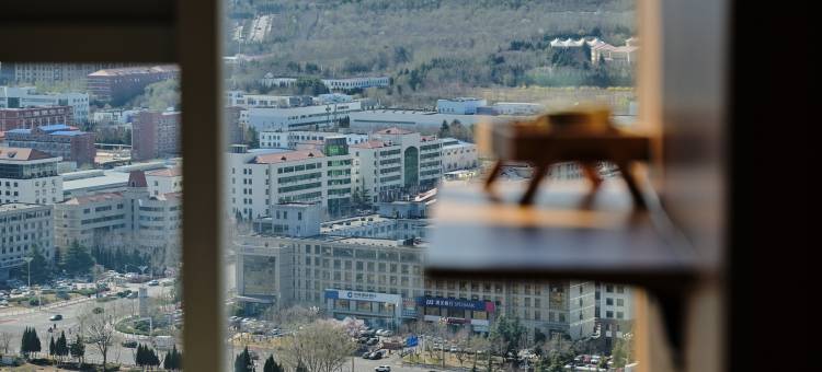 和你一起·观海公寓(烟台大学万象汇店)图片