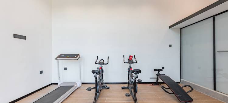 柏纳酒店(集美学村海上自行车道店)图片