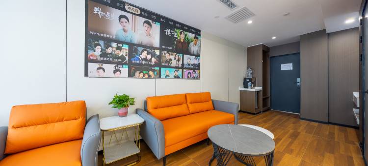 云景智选酒店(西关地铁站D出口张掖路商业街店)图片