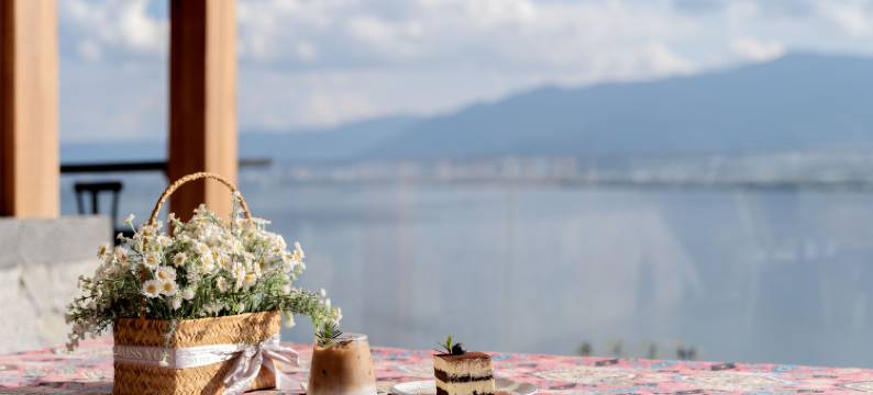 遇上·你|In Your Heart·半山全海景私汤度假美宿(大理洱海店)图片