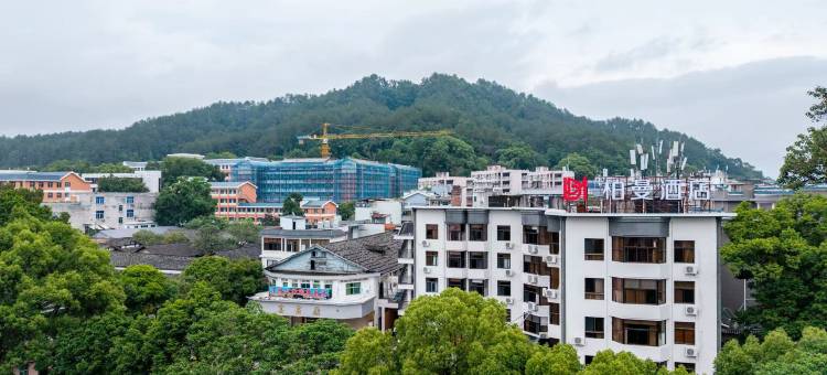 柏曼酒店(长汀古城济川门店)图片