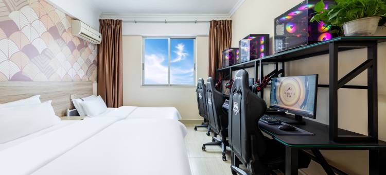 美娱·星峰电竞酒店(中山汽车总站店)图片