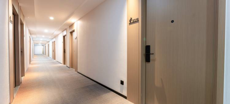 美娱·星峰电竞酒店(济南高新区齐鲁软件园店)图片