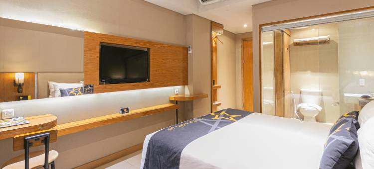 黄星格加彦酒店(Yellow Star Gejayan Hotel)图片