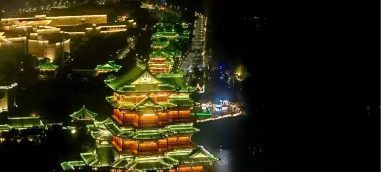 梵屿江景设计师民宿(滕王阁店)图片