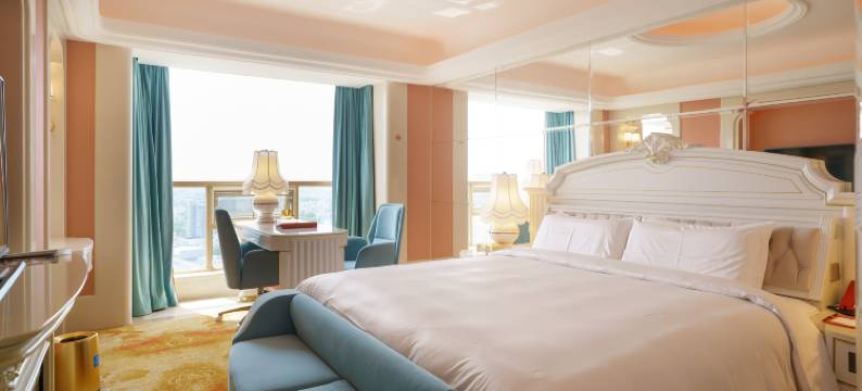 平湖白金汉爵大酒店图片