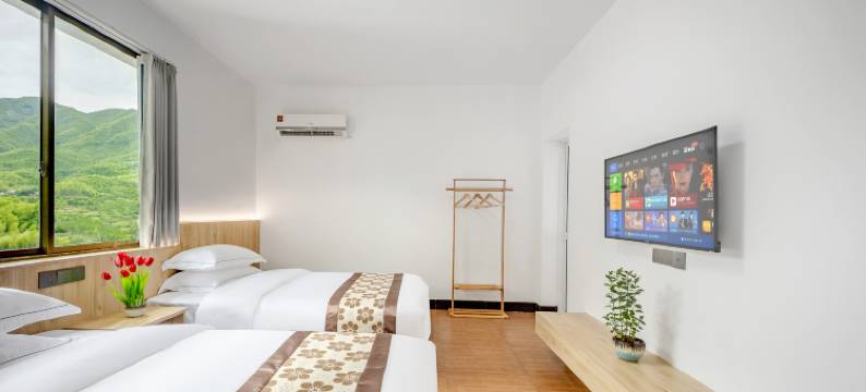 玖遇民宿(龙王山漂流店)图片