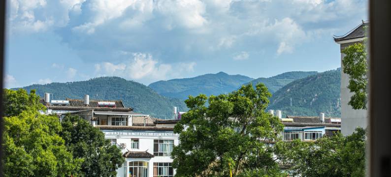 月光·Summer观影酒店(巍山古城先锋书院店)图片