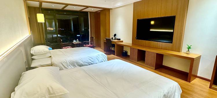 囊谦玉珠峰大酒店图片